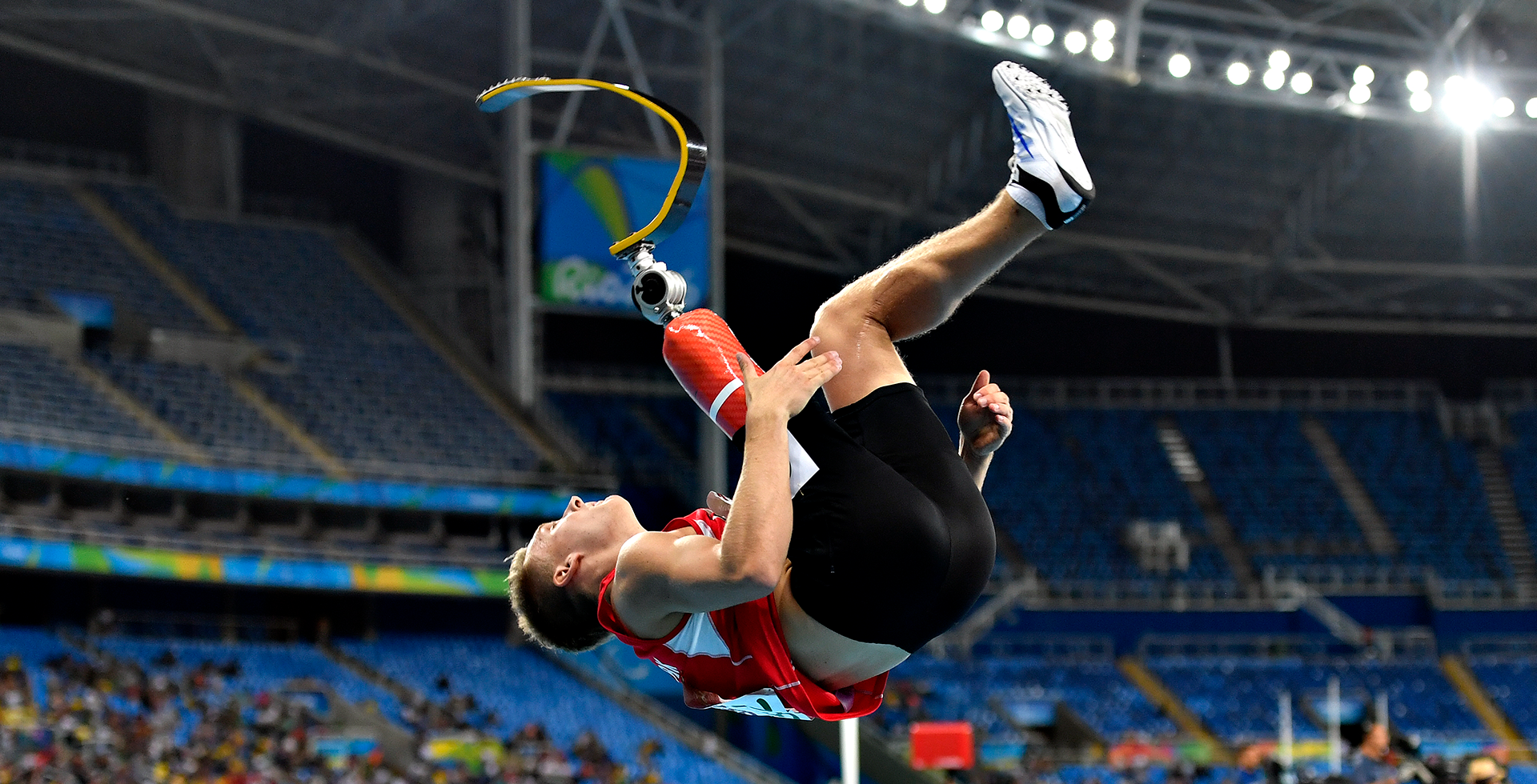 在球队中扮 在球队中扮